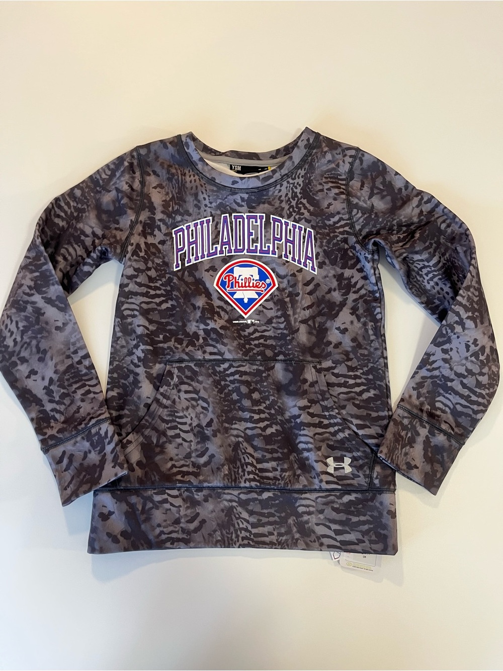 Under Armour Kids Philadelphia Phillies Gray Camo Crewneck NWT Sweatshirt Y S
